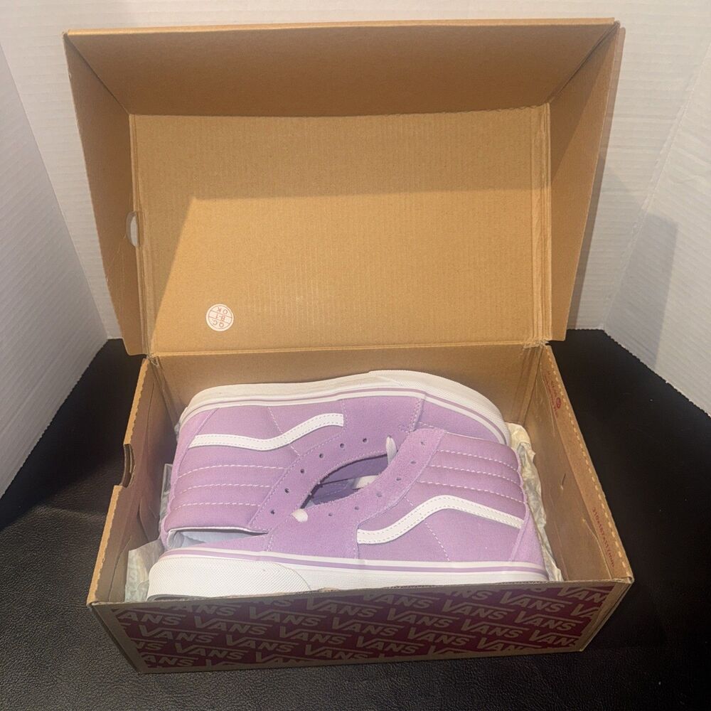 Vans Sk8- HI Top Girls Grade School Size 5.5 Lupine/True White Style New